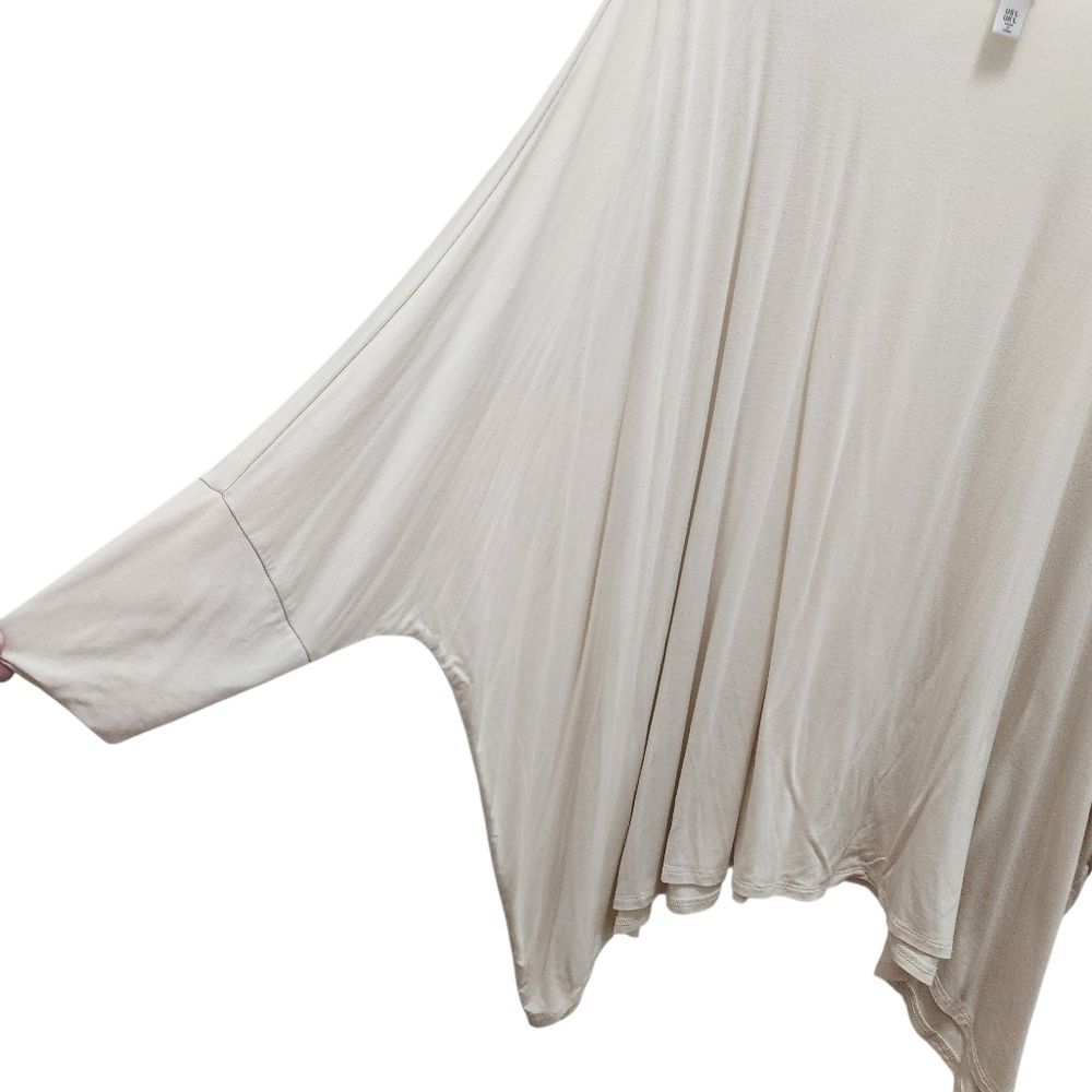 WYNNELAYERS Chic Cream Women's Top Assymetrical Hem Dolman Sleeves Size Large - Picture 4 of 5